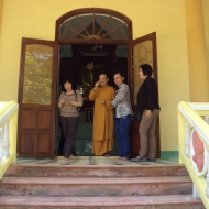 Hình đi chơi rằm tháng 4- 2013